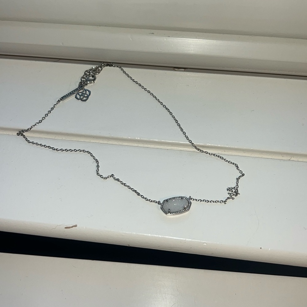 Kendra Scott Necklace